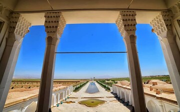 باغ فتح آباد کرمان کجاست؟