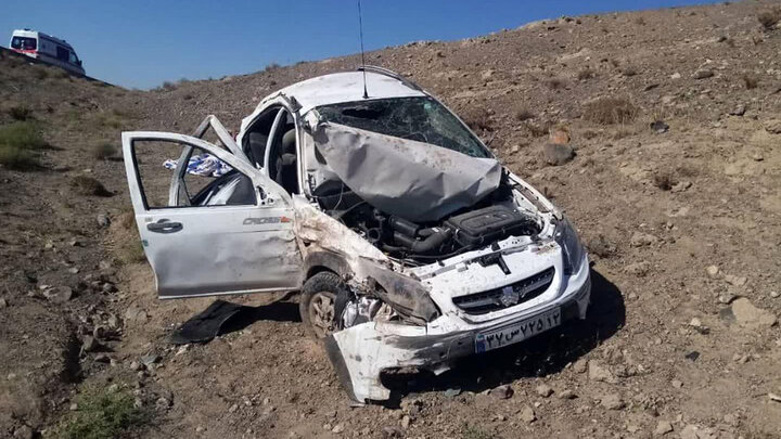 مرگ دلخراش سرنشین خودرو سواری پس از برخورد با گارد ریل در جاده «خوش ییلاق» آزاشهر