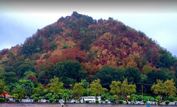 شیطان کوه در پاییز