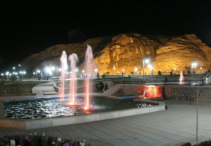 جاهای دیدنی کرمان در شب