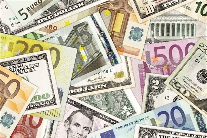 قیمت دلار و یورو و قیمت پوند در صرافی ملی و بازار آزاد امروز یکشنبه ۱۳ فروردین ۱۴۰۲ + جدول