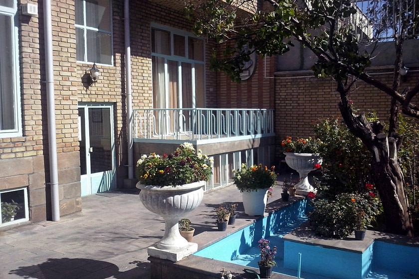معماری خانه استاد شهریار