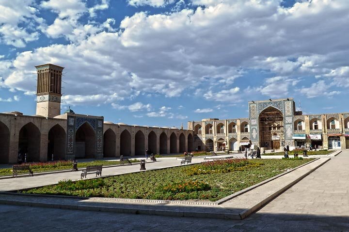 میدان معروف کرمان