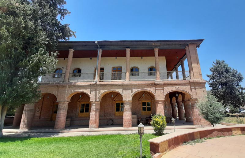معماری جالب توجه عمارت باغ سپهدار قزوین