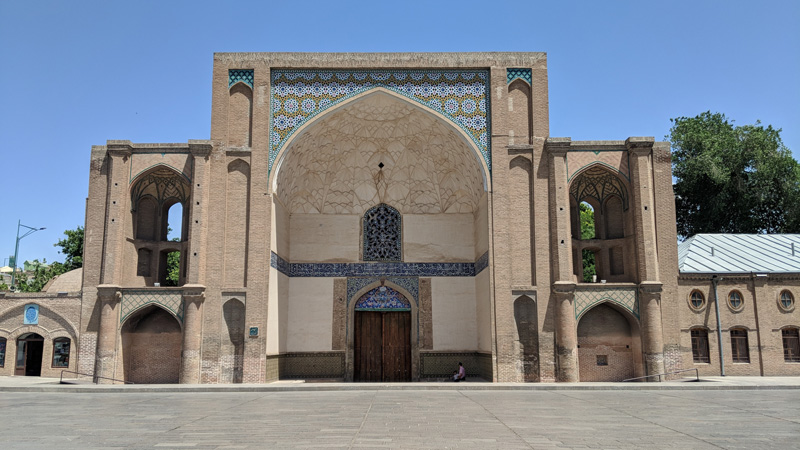 سردر عالی قاپو در شهر قزوین سردر عالی قاپو در شهر قزوین