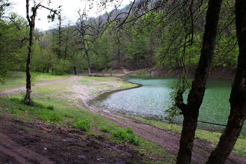 دو دریاچه متحیرکننده در ساری