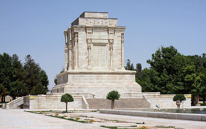 آرامگاه فردوسی معماری درخور توجه