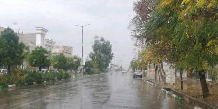 وقوع باد شدید در تهران