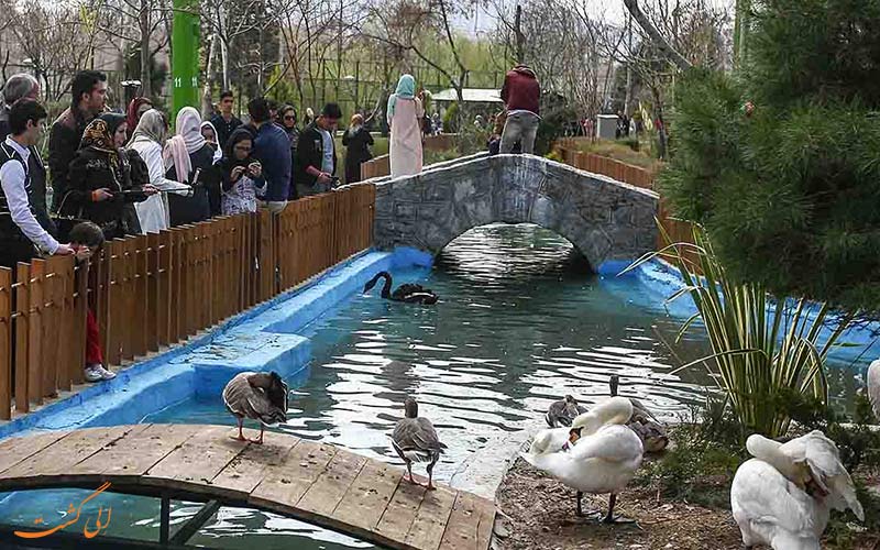 باغ پرندگان اصفهان در کجاست؟