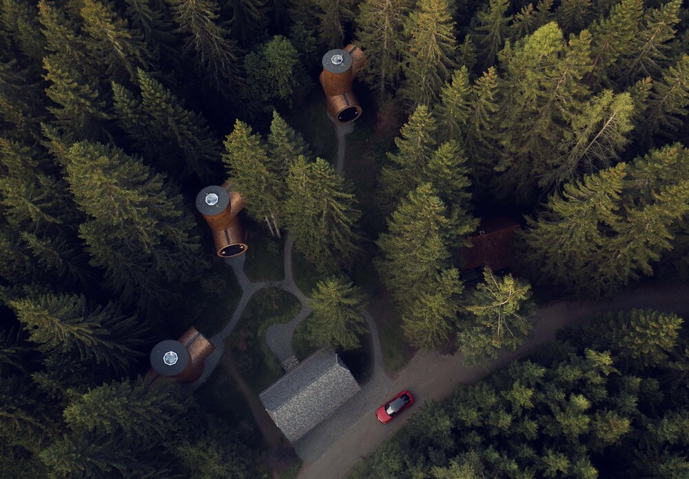 عجیب‌ترین «کلبه‌های درختی» در اتریش؛ احساس زندگی در انیمیشن/ عکس
