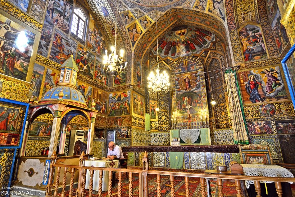 قدمت کلیسای وانک اصفهان چقدر است؟