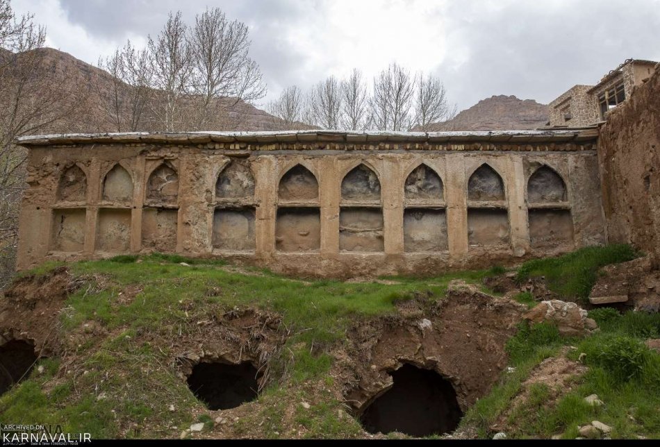 روستای دیدنی قلات شیراز کجا قرار دارد؟