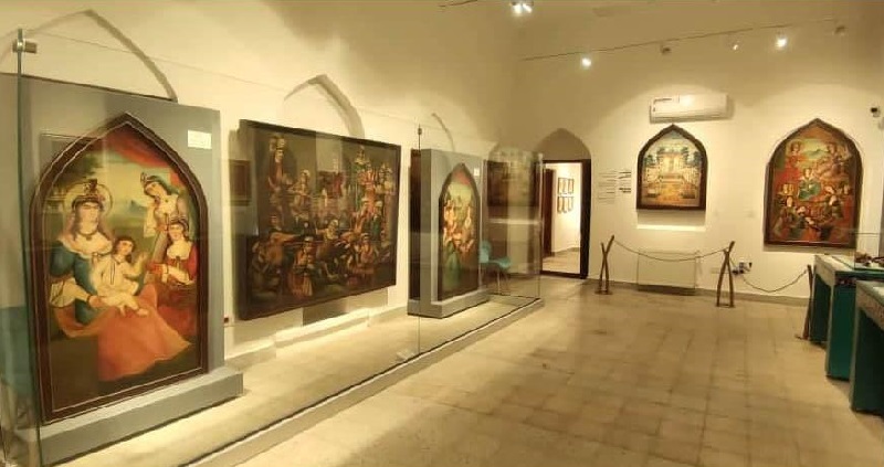 جاذبه‌های تماشایی در اطراف موزه موسیقی اصفهان