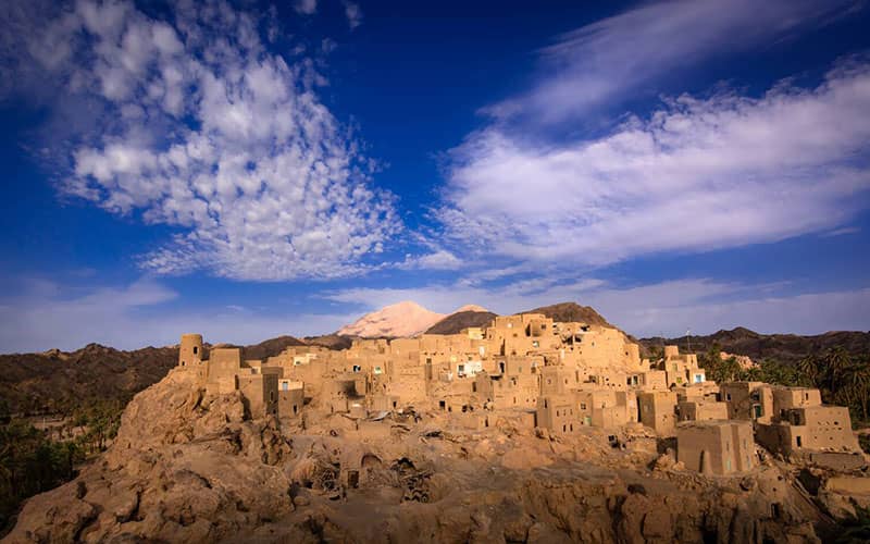 قدمت روستای نایبند