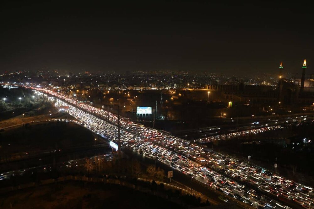 تصویر پربازدید از ترافیک عجیب تهران 