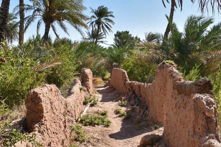 روستای گرمه کجاست؟