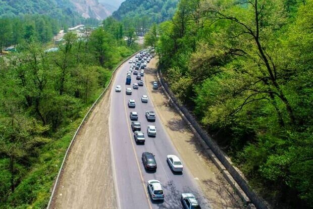 ترافیک شدید در جاده‌های منتهی به شمال | آغاز محدودیت‌های ترافیکی از امروز تا ۲۰ خرداد ماه
