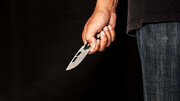 حمله عجیب مرد عصبانی باچاقو به مرد فروشنده + فیلم