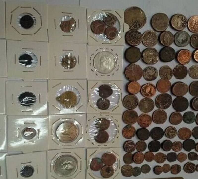 کشف صدها سکه عتیقه با ارزش میلیاردی در کرمانشاه