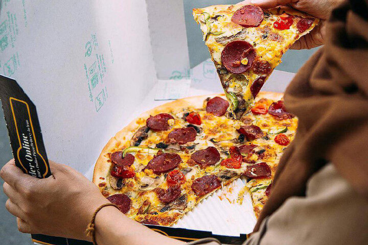 خطرات مصرف زیاد پیتزا برای سلامتی