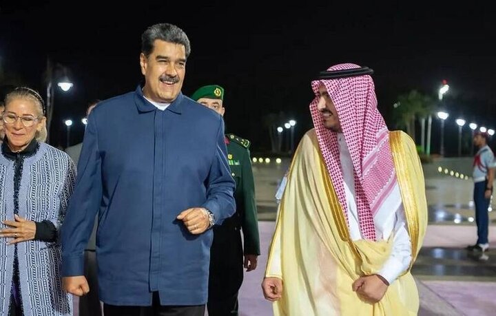 سفر ناگهانی مادورو به عربستان 