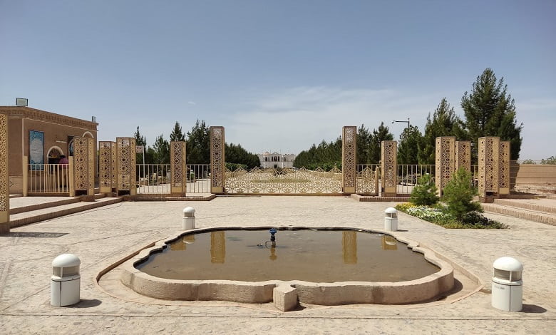 باغ تماشایی فتحآباد کرمان