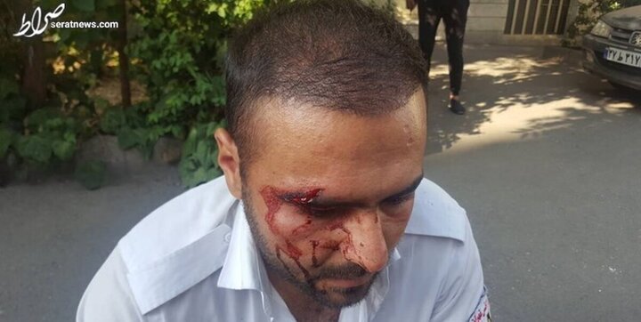 کتک زدن نیروی اورژانس تهران/ جراحت شدید از ناحیه ابرو / عکس