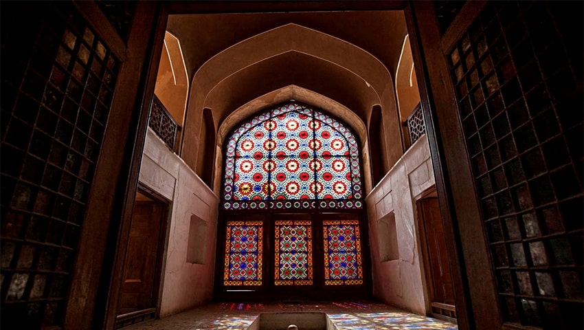 بازدید از معماری باغ دولت‌آباد یزد