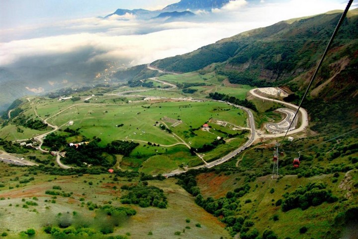 تفریحات خاص در جنگل فندقلو