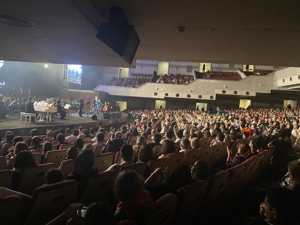 عکسی جنجالی از زنان حاضر در کنسرت سالار عقیلی