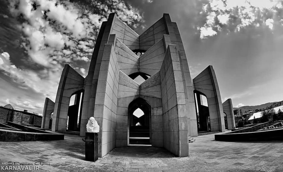 معروفترین افراد دفن شده در مقبره الشعرای تبریز