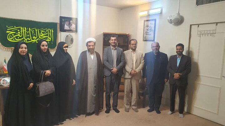 دیدار مردمی جمعی از فعالین سیاسی با مسولین استانی و مردم غیور استان اصفهان
