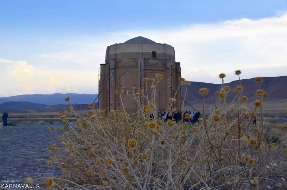 برجهای ۱۰۰۰ ساله خرقان