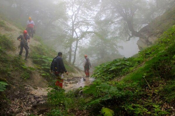 ۲ گردشگر گمشده در مناطق کوهستانی ماسال نجات یافتند