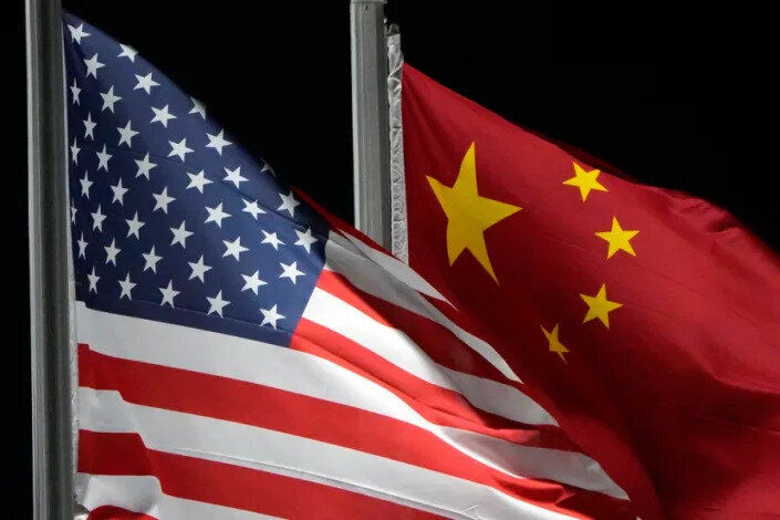 چین خواستار لغو تحریم‌های آمریکا علیه پکن شد