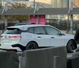 فیلم پربازدید از رنگ عوض کردن خودرو BMW در خیابان