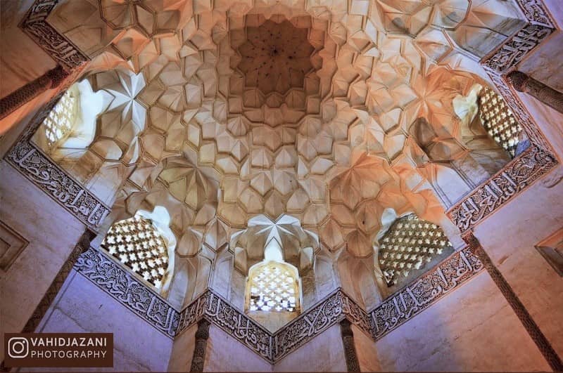 مسجد حیرت‌انگیز نطنز