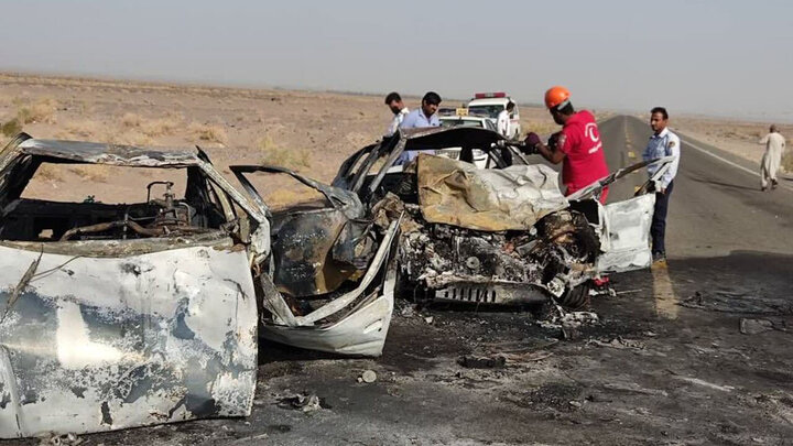 زنده زنده سوختن ۵ هموطن در تصادف رانندگی جاده ریگان - ایرانشهر
