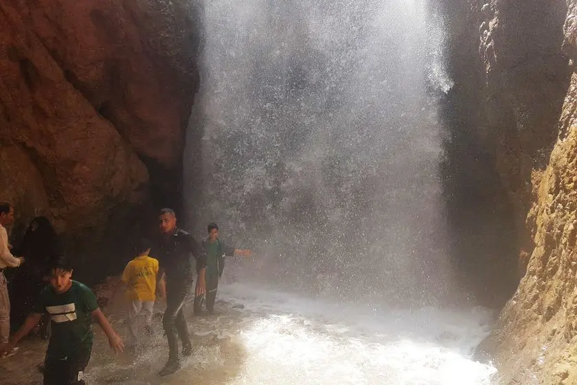 آبشارگردی در شاهرود