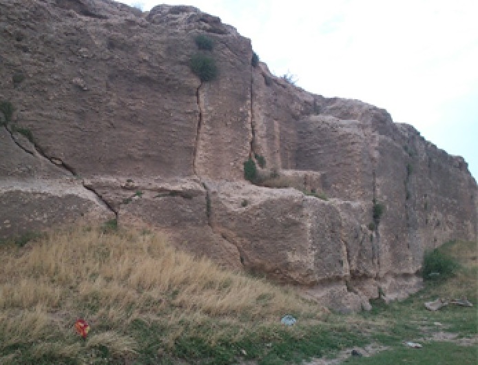 محوطه تاریخی و با ارزش برده کنته