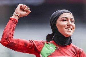 اولین مدال تاریخ دوهای سرعت ایران / فرزانه فصیحی موفق به کسب مدال شد + فیلم