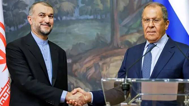 وزیر خارجه روسیه: به تمامیت ارضی ایران احترام می گذاریم