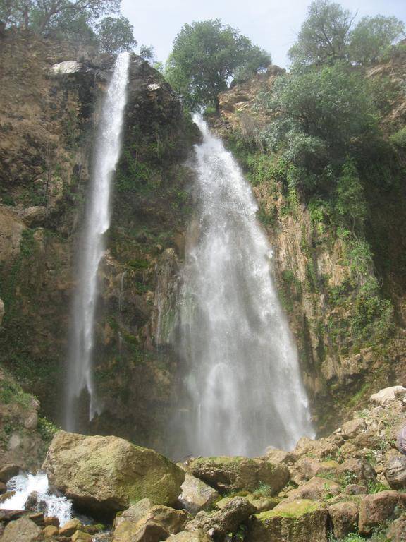 طبیعت شگفت‌انگیز آبشار شیوند در ایذه
