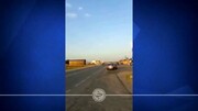 تصادف وحشتناک هواپیما با یک ماشین سواری در جاده! + فیلم
