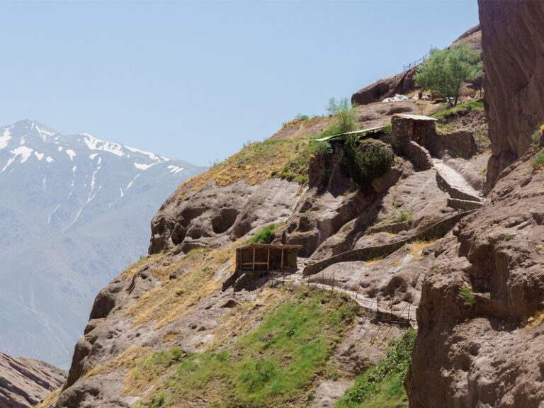 قلعه الموت؛ زمینی از اسرار و رازهای تاریخی