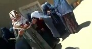 حمله‌ افراد با چوب و سلاح به منازل اتباع افغانی در قزوین! + فیلم