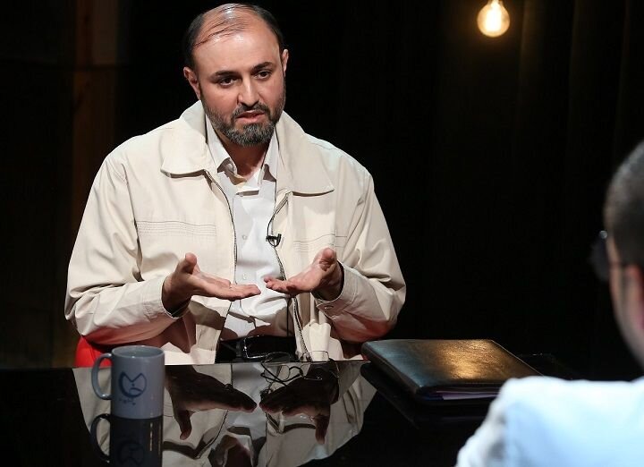 برادر داماد رئیس جمهور در برنامه زنده تلویزیونی: خاتمی مرتد است! + فیلم