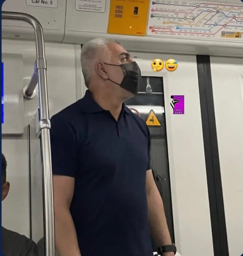 حضور عجیب رضا پهلوی در متروی تهران! + عکس