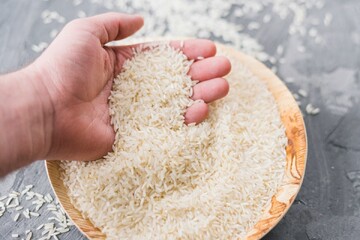 ذخایر برنج هندی در انبارها به ۳۷.۶ میلیون تن رسید/ ارزانی قیمت برنج هندی در راه است