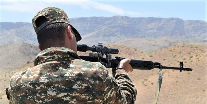 تیرانداری نیروهای ارتش جمهوری آذربایجان به سوی ناظران اتحادیه اروپا